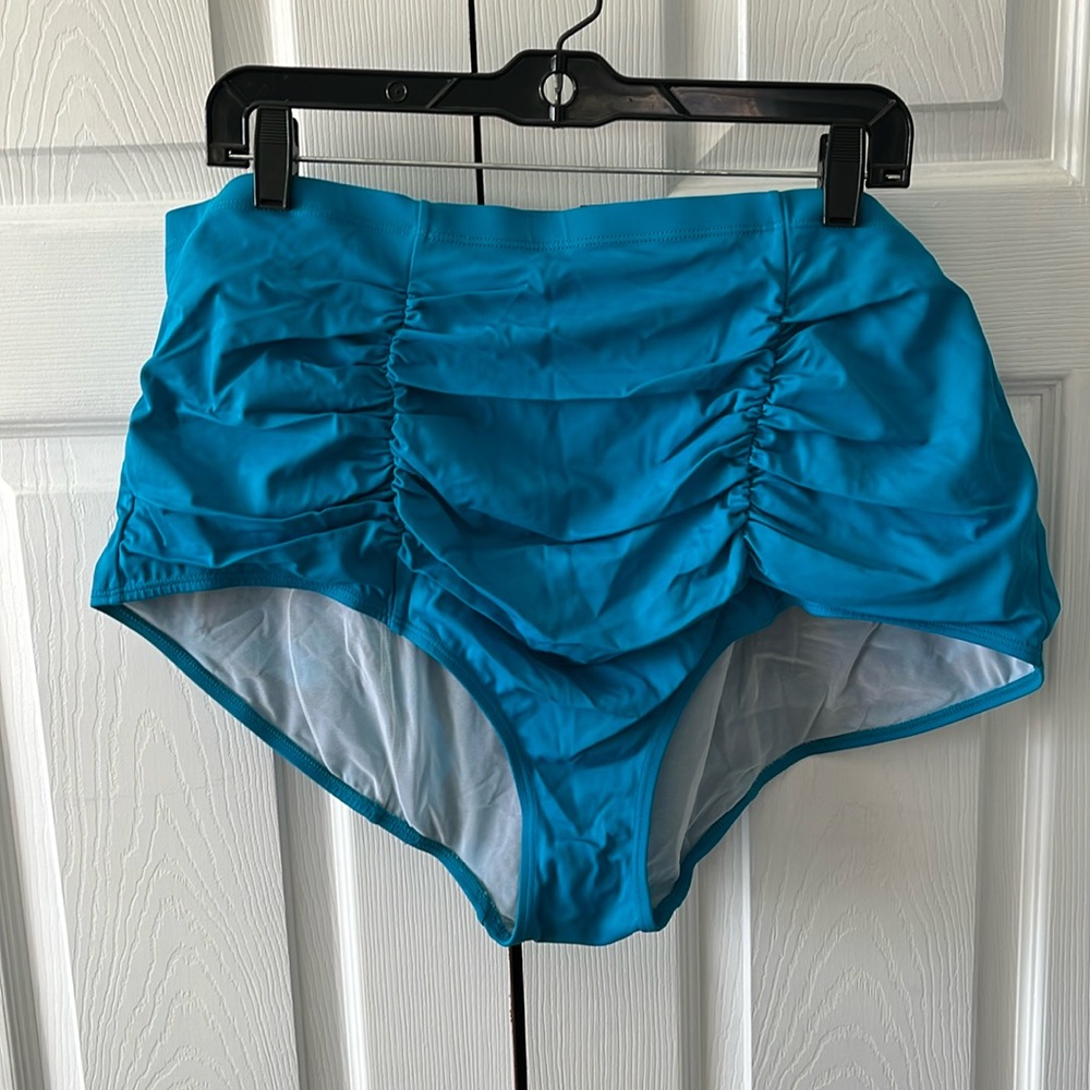 Torrid size 3 swim bottom